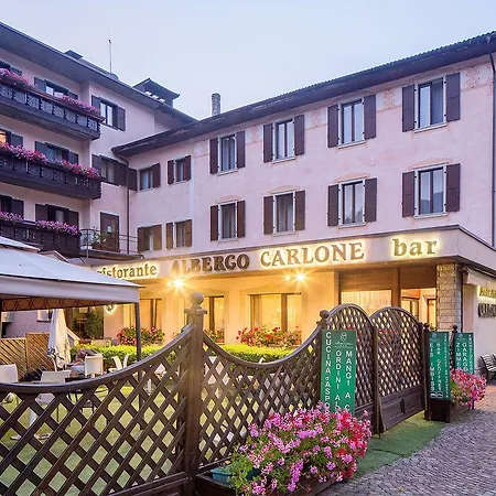 Hotel Carlone-3