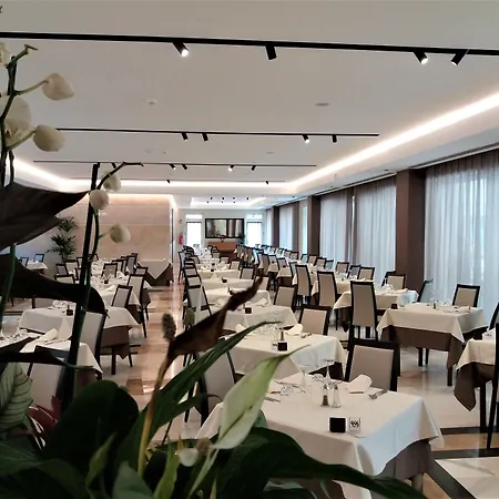 Hotel Bisesti ***S-2