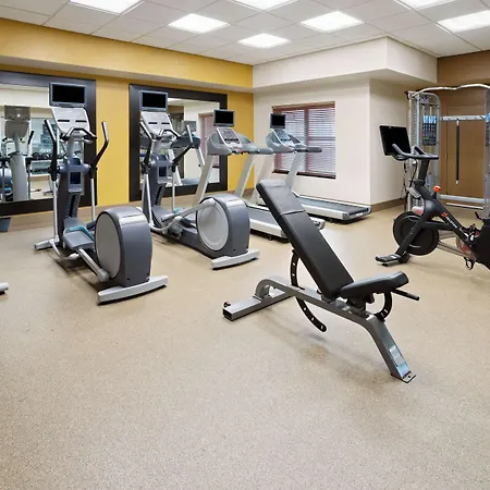 Hilton Garden Inn Milford-2