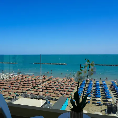 Nautilus Family Hotel-3