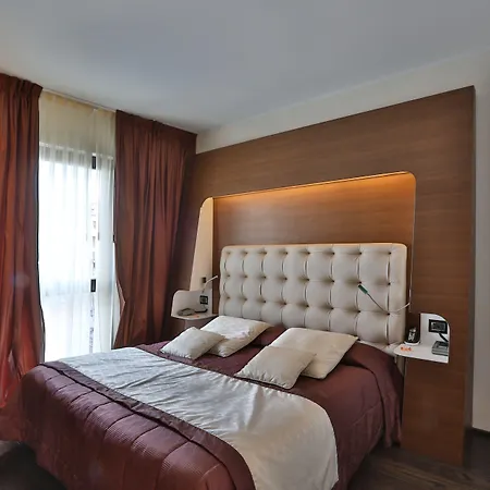 Palace Hotel Moderno-2