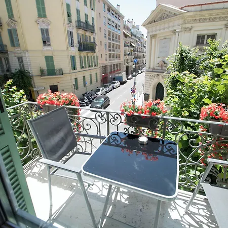 Hotel Parisien-2