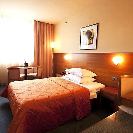 Park, Hotel & Entertainment-3