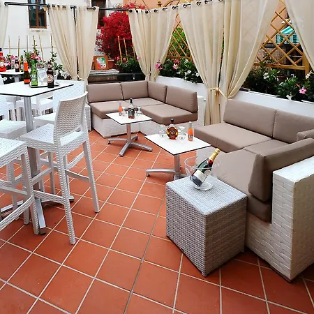 Hotel Fontana-3