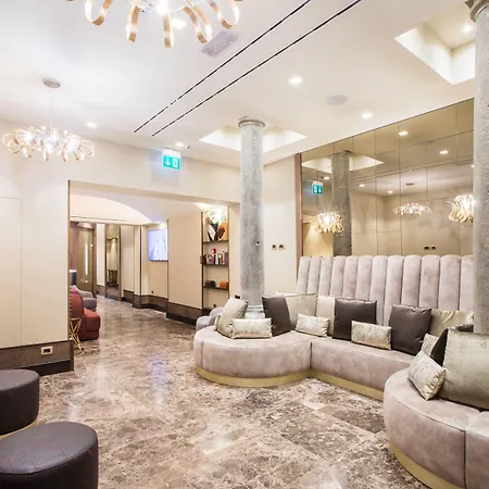 Solo Experience Hotel-3