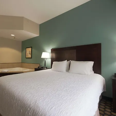 Hampton Inn North Brunswick Nj-3