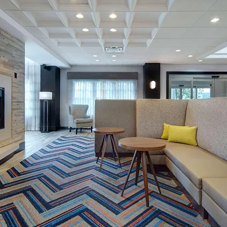 Hampton Inn & Suites Yonkers-2