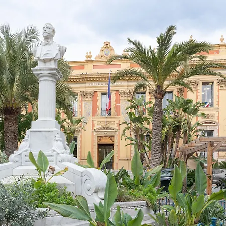 Hotel De Belgique A Menton-2
