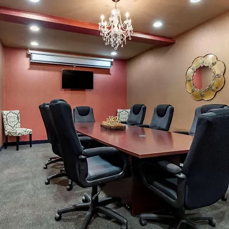 Comfort Inn & Suites Paris-3