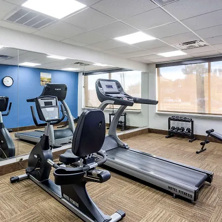 Comfort Inn & Suites Atoka-Millington-2