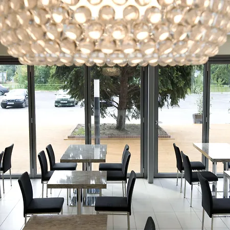 Expo Tower Hotel By Mellow Mood Hotels-3