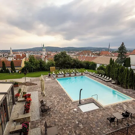 Hotel Sopron-3