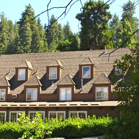 Saddleback Inn At Lake Arrowhead-3