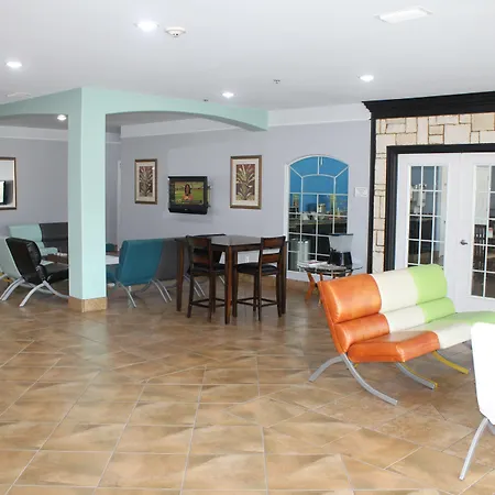 Quality Inn & Suites At The Outlets Mercedes-Weslaco-2