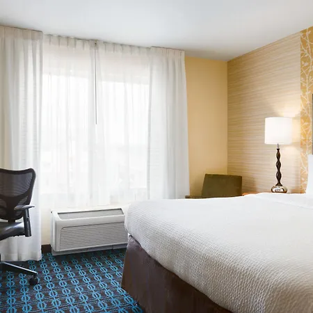 Fairfield Inn & Suites By Marriott Weirton-2