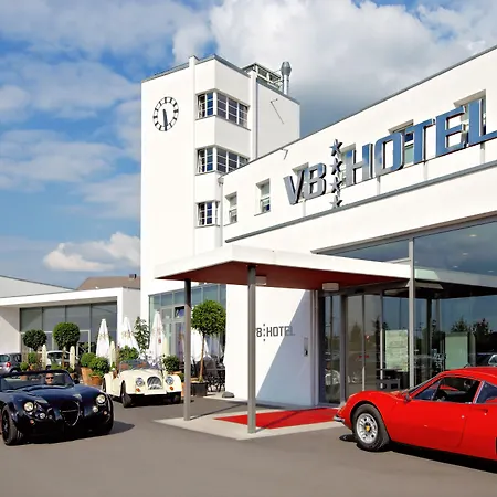 V8 Hotel Motorworld Region Stuttgart-2