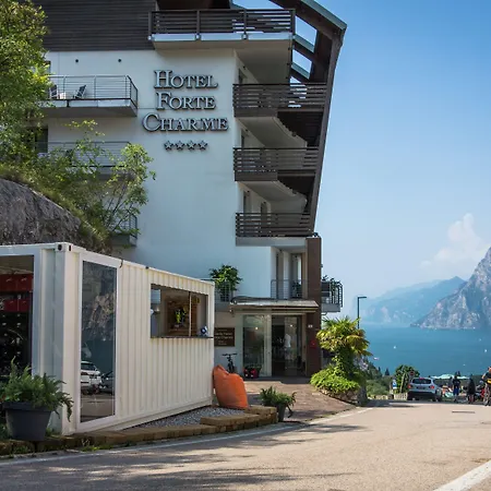 Garda Hotel Forte Charme-2