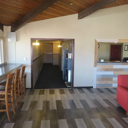 Americas Best Value Inn Story City-2