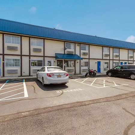 Motel 6-Rossford, Oh-3