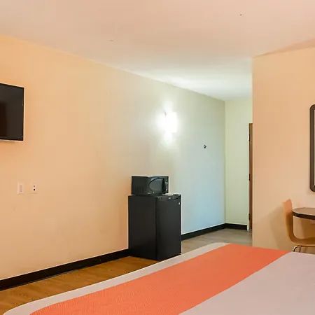 Motel 6-New Orleans, La - Near Downtown-3