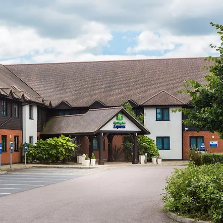 Holiday Inn Express Colchester By Ihg-3