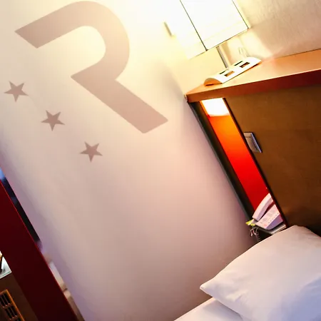 Royal Park Boutique Hotel-2