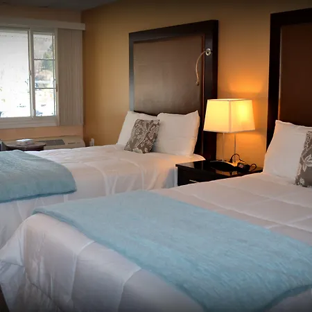Wayne Inn-3