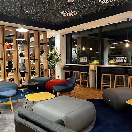 Holiday Inn Express Bilbao Airport By Ihg-3