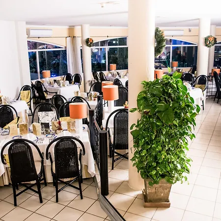 Hotel Livvo Risco Del Gato Suites-3