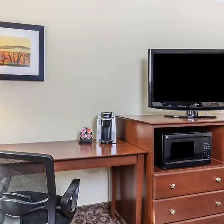 La Quinta By Wyndham Las Vegas Airport South-2