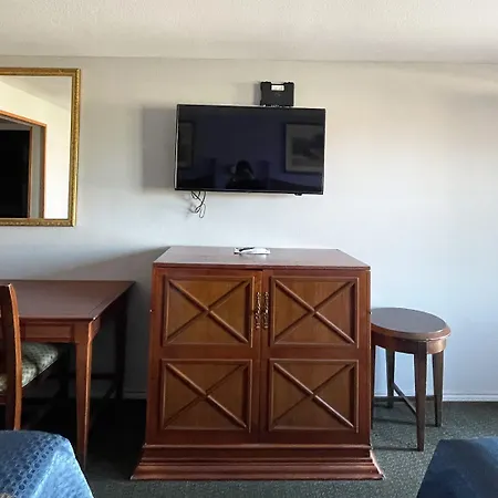 Royal Inn Linden-2