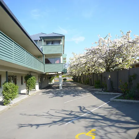 Central Park Motor Lodge-3