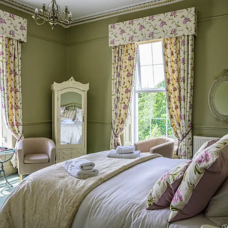 The Manor Hotel-3
