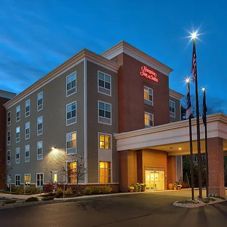 Hampton Inn & Suites Exeter-3