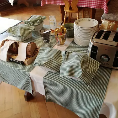 Gasthof Schoenegg B&B-3