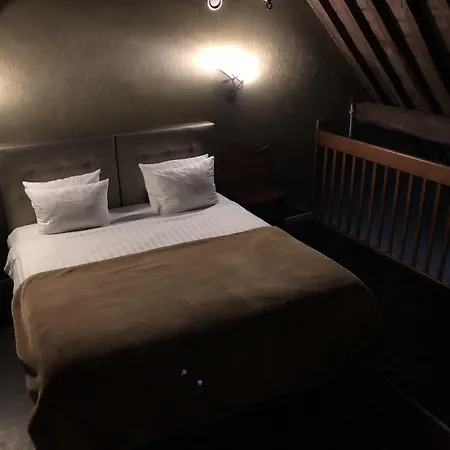 Boutique Hotel Grote Gracht-3