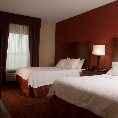 Hampton Inn Tomah-3
