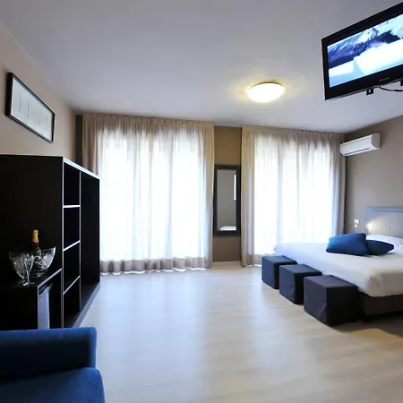 M14 Hotel & Spa-2