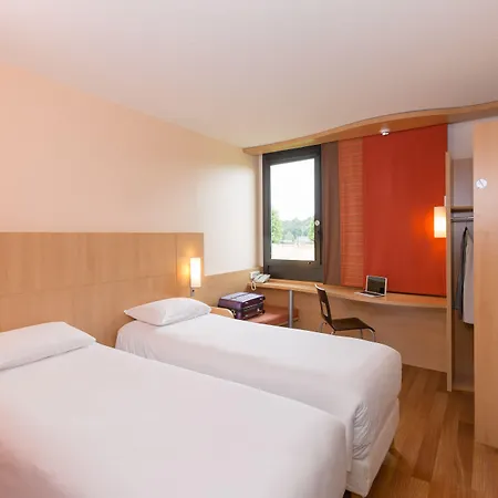 Hôtel ibis Guingamp Cœur de Bretagne-2