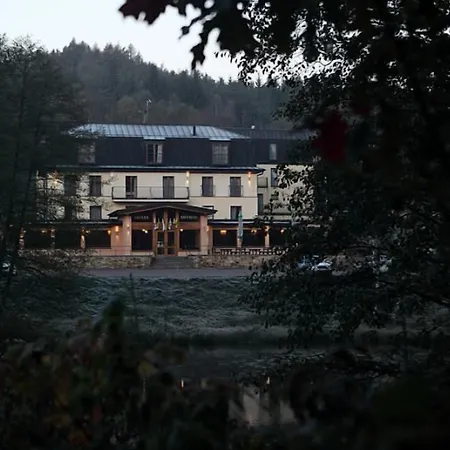 Hotel Ostrov-2