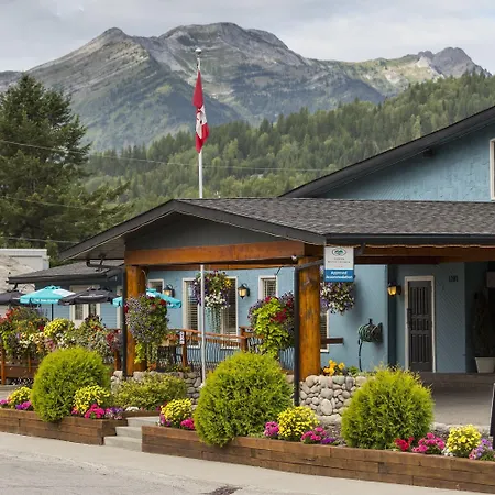 Red Tree Lodge-3