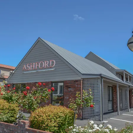 Ashford Motor Lodge-2