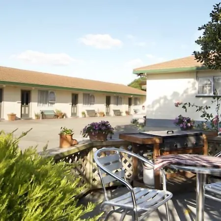 Earnslaw Motel-3