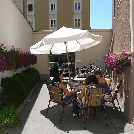 Hotel Schwarzes Rössl-2