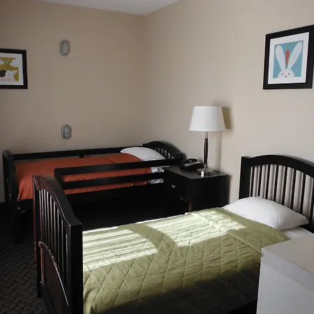 Holiday Inn Express & Suites Clinton By Ihg-3