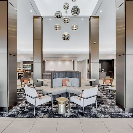 Hilton Garden Inn Toronto/Brampton-3