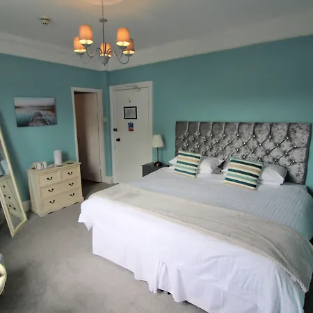 The Lorna Doone Hotel-3