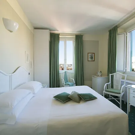Hotel Gregoriana-2
