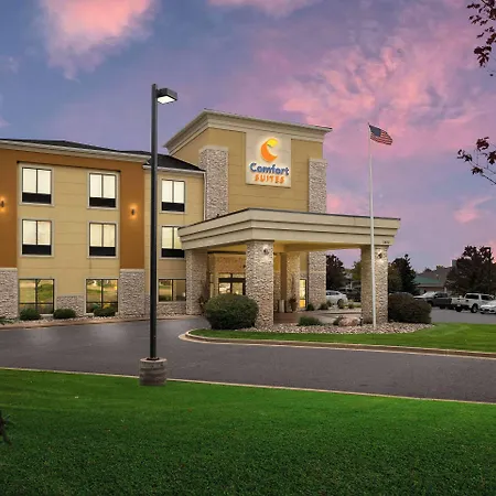 Comfort Suites Hudson I-94-3