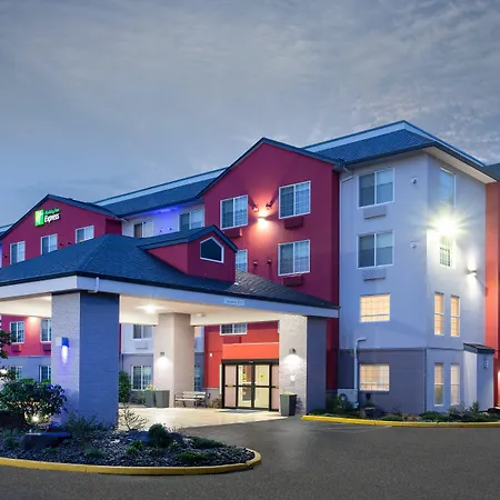 Holiday Inn Express & Suites Lincoln City By Ihg-3